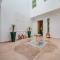 Rare Riad 29 exclusif Swiming pool and Breakfast - 马拉喀什