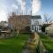 Beautiful Traditional Welsh Home By The Coast Pass the Keys - 莫伊尔弗雷