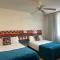 Condominiums By The Sea - 坎昆