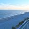 Stunning Ocean Front Views steps to BoardwalkPier - Мертл-Біч