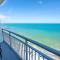 Oceanfront Condo with Stunning Views, Myrtle Beach - Мертл-Біч