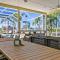Luxe Waterfront Hideaway w Pool Pirate Ship Dock - تامبا