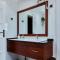 MH - Upper Floor Apart - Douala