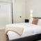 Central Manchester Luxury 2 Bed Apartment with Balcony Central Manchester Luxury 2 Bed Apartment with Balcony