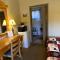 Parkway Motel