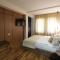 Hotel City IN