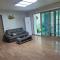 Completely private house, karaoke room, massage machine, barbecue, 2 toilets, comfortable house where you can play all night, 5 minutes by car by the sea - Yangyang
