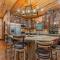 Rustic Paradise Pool Table, Hot Tub, Sleeps 12 - بروكن بو