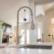 Stylish Escape 3BDRM with fireplace - الباسو
