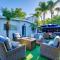 Shores Perfection - Spa, AC, Pet Friendly, Parking, Fire Pit & Massive Private Yard! - San Diego