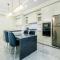 Premium apartment in street Nizami