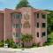 Hotel Castillo Huatulco & Beach Club