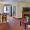 Coast Grimshaw Hotel & Suites