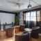 2 Mi to Downtown Columbia Home with Theater Room! - 西哥伦比亚