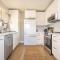 2BR Oceanfront Retreat in Manhattan Beach - شاطئ مانهاتن