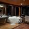 Hotel California Urubamba