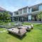 Villa Janka - Brand New Luxurious 6BR Villa with A Huge Pool - Munggu