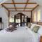 Villa Themma Jungle - Sumptuous 3BR Luxury Villa with Majestic Jungle View North of Ubud