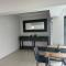 The Sanctuary - Guest House - 东伦敦