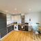 Blue Sky Apartments@ Abbots Yard, Guildford