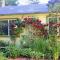 Charming Garden Cottage - Eugene