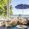Hotel Caravelle