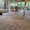 Yaxlik River Lodge