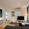 3 Bed inner CBD Next to Skybus with Pool Gym Sauna