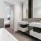 Luxury Ritz 2B2B with Pool Gym Sauna