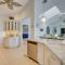 Dock and Pool Canal-Front Cape Coral Oasis! - كيب كورال