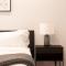 Gold Coast Pristine Home Rooftop PoolTable Parking - شيكاغو