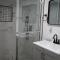 Stylish 4BR Prime Location Close to All! - Мемфіс
