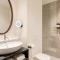 Corendon Amsterdam Schiphol Airport, a Tribute Portfolio Hotel