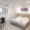 Piazza Napa Suites