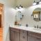 Fire Pit and Patio Spacious Southern Pines Retreat - سوثيرن باينس