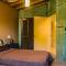 One32 Guesthouse Bejeweled