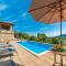 Country house with mountain views - Inca