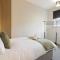 Yasmin's 2 Bed - Great for Workers and Groups with FREE Parking - Hosted by Stay Host Save - Шефилд