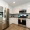 Beautiful 3BR High RisePool, Spa Rooftop Views - 洛杉矶
