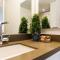 Beautiful 3BR High RisePool, Spa Rooftop Views - 洛杉矶