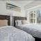 Beautiful 3BR High RisePool, Spa Rooftop Views - 洛杉矶