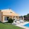 villa Suhalj
