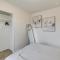 4 Mi to UNM Convenient Albuquerque Townhome! - ألباكيركي