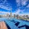 Stylish 2BR Apt in 5 Star Hotel with Burj Khalifa Views - Dubaj