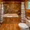 Cozy ‘Grey Fox’ Cabin Between Boone & Blowing Rock - Blowing Rock