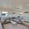 Ocean View Luxury Beach Homes With AC and Parking - San Diego