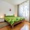 Apartment in Pula near the Sea and Town Center