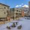 Renovated Aspen 2BR Condo - Walk to Gondola - أسبين