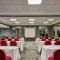 DoubleTree by Hilton Chatsworth