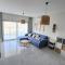 Bohemian Style 1 Bed Apartment 1 KM to Sandy Beach